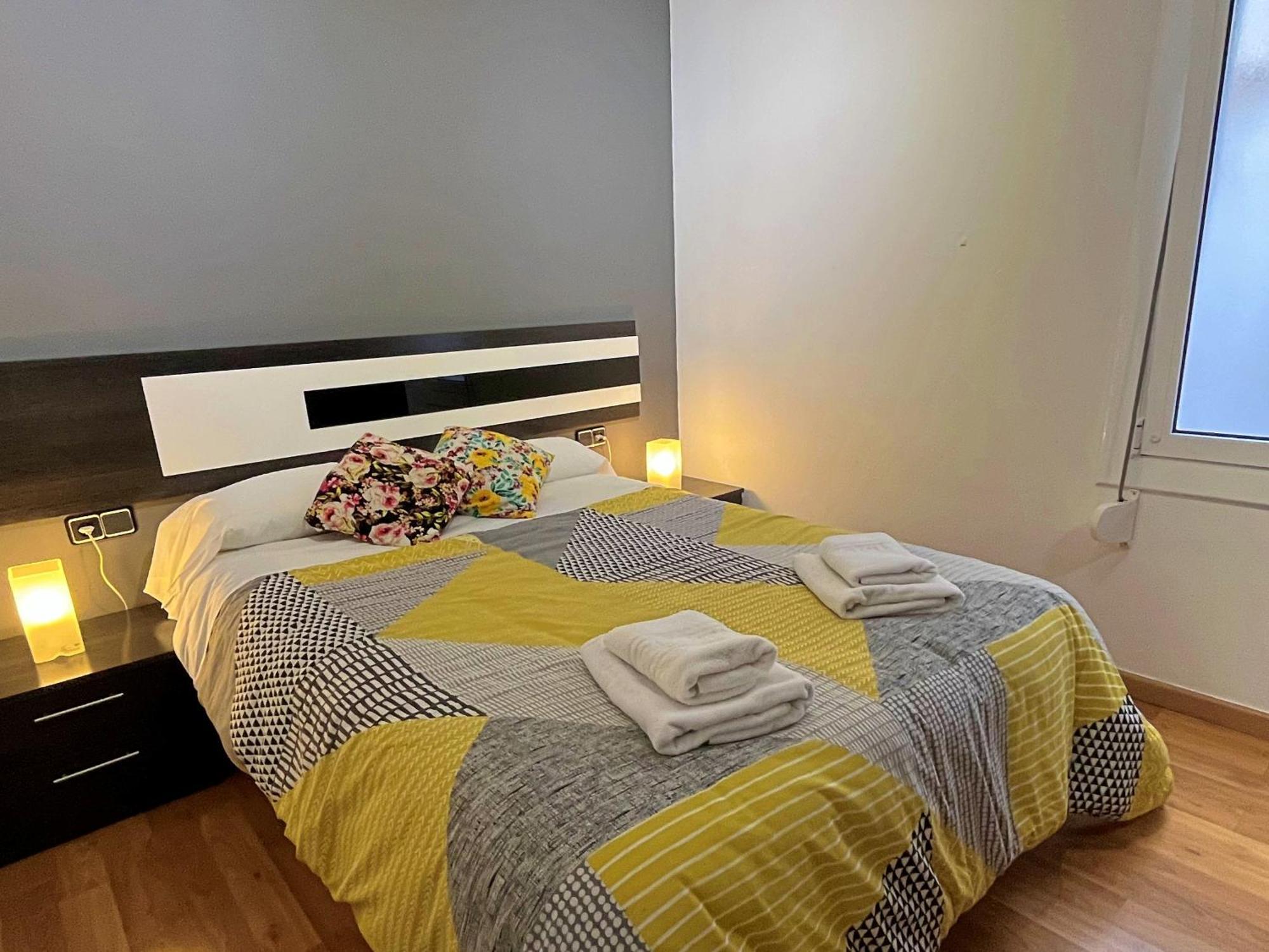 Apartamento Cerca De La Playa Бланес Екстериор снимка